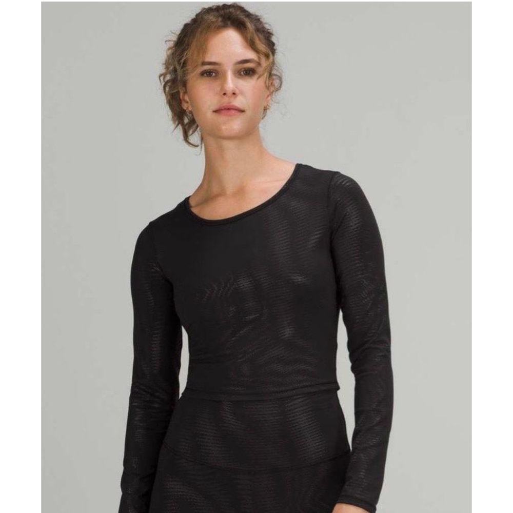 Wonder train long sleeve foil shapeshifter 4 lululemon